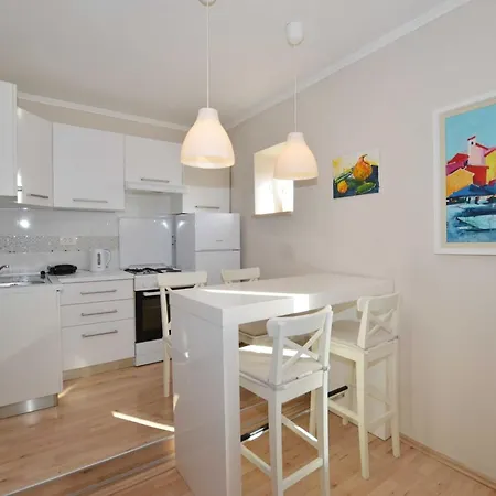 Classy And Modern Old Town Quarter - One Bedroom With Sea View Appartement *