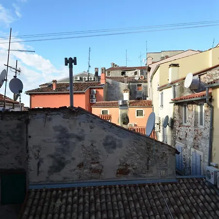 Classy And Modern Old Town Quarter - One Bedroom With Sea View Appartement *