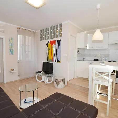 Appartement Classy And Modern Old Town Quarter - One Bedroom With Sea View